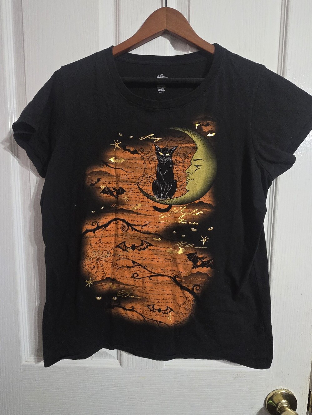 Black Halloween Cat Graphic Tee